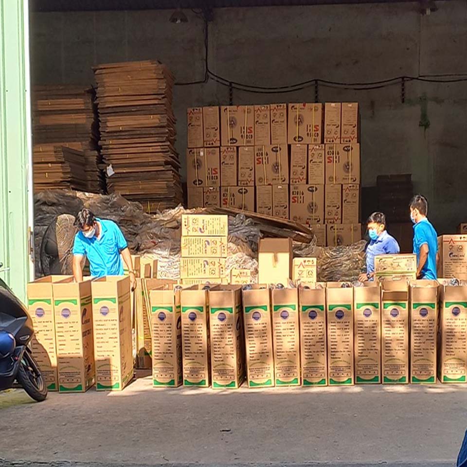 quat_cong_nghiep_chinghai_1