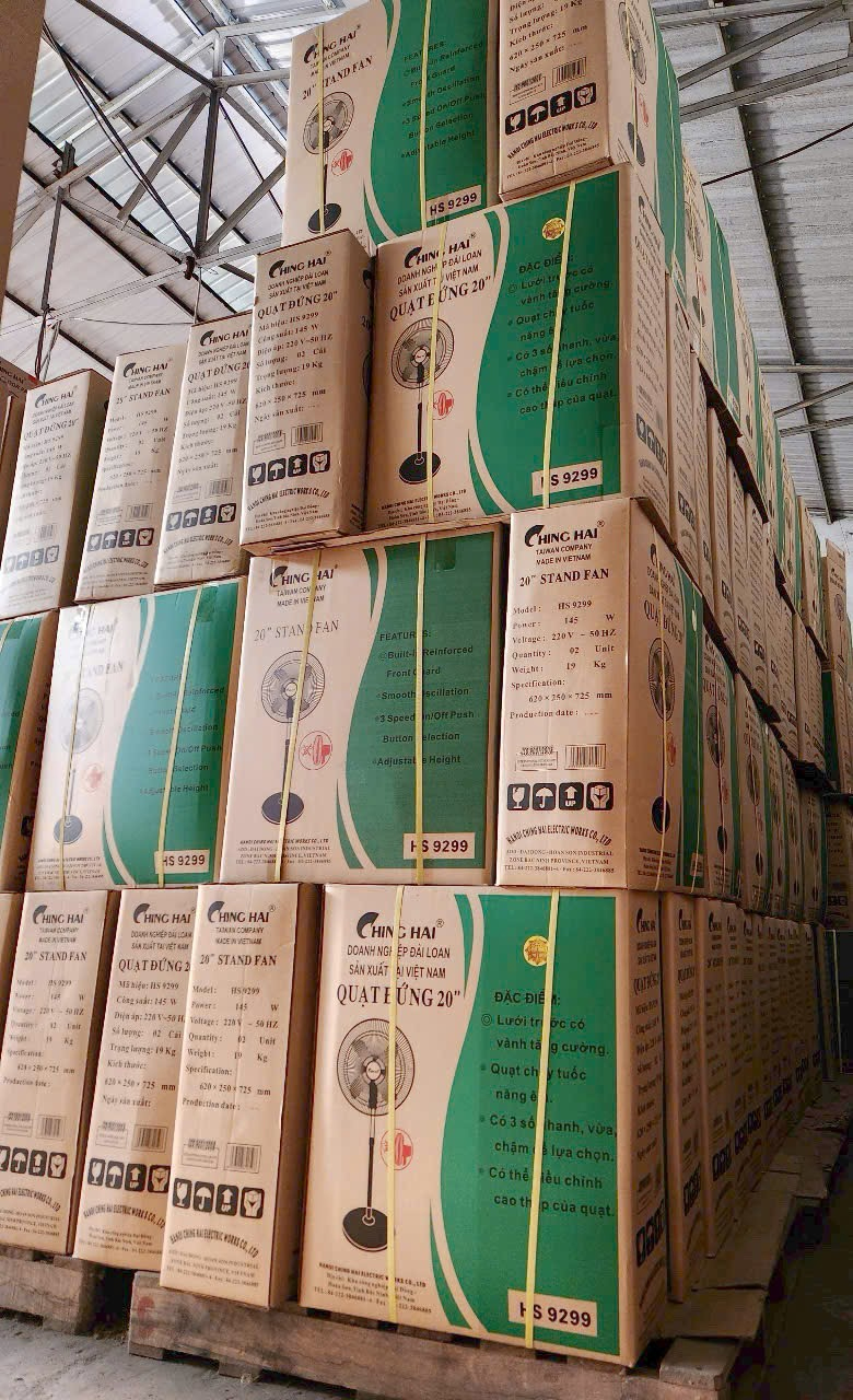 quat_dung_cong_nghiep_chinghai_hs9299_1