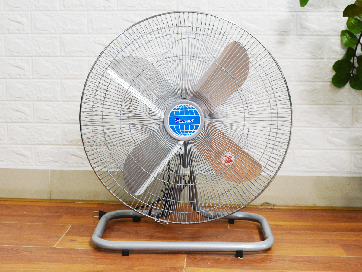 quat_san_chan_quy_chinghai_2