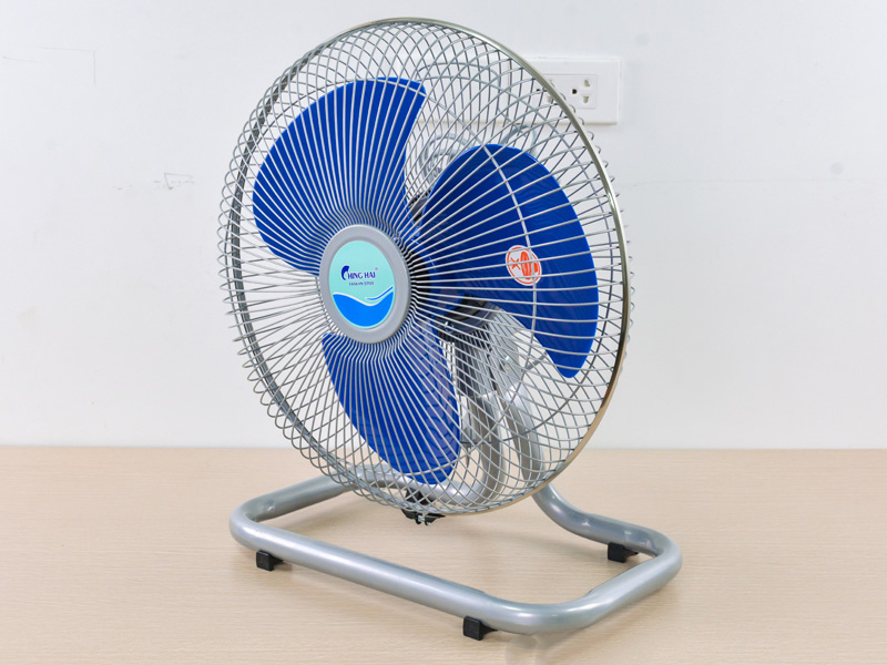 quat_san_ching_hai_ff802_1