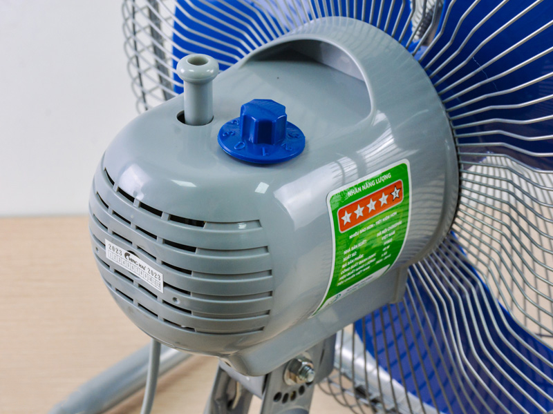 quat_san_ching_hai_ff802_3