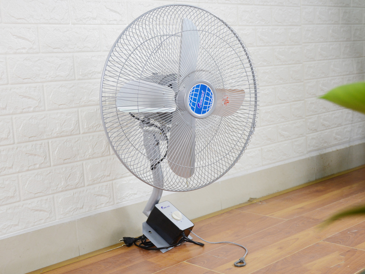 quat_treo_chinghai_w9299_1